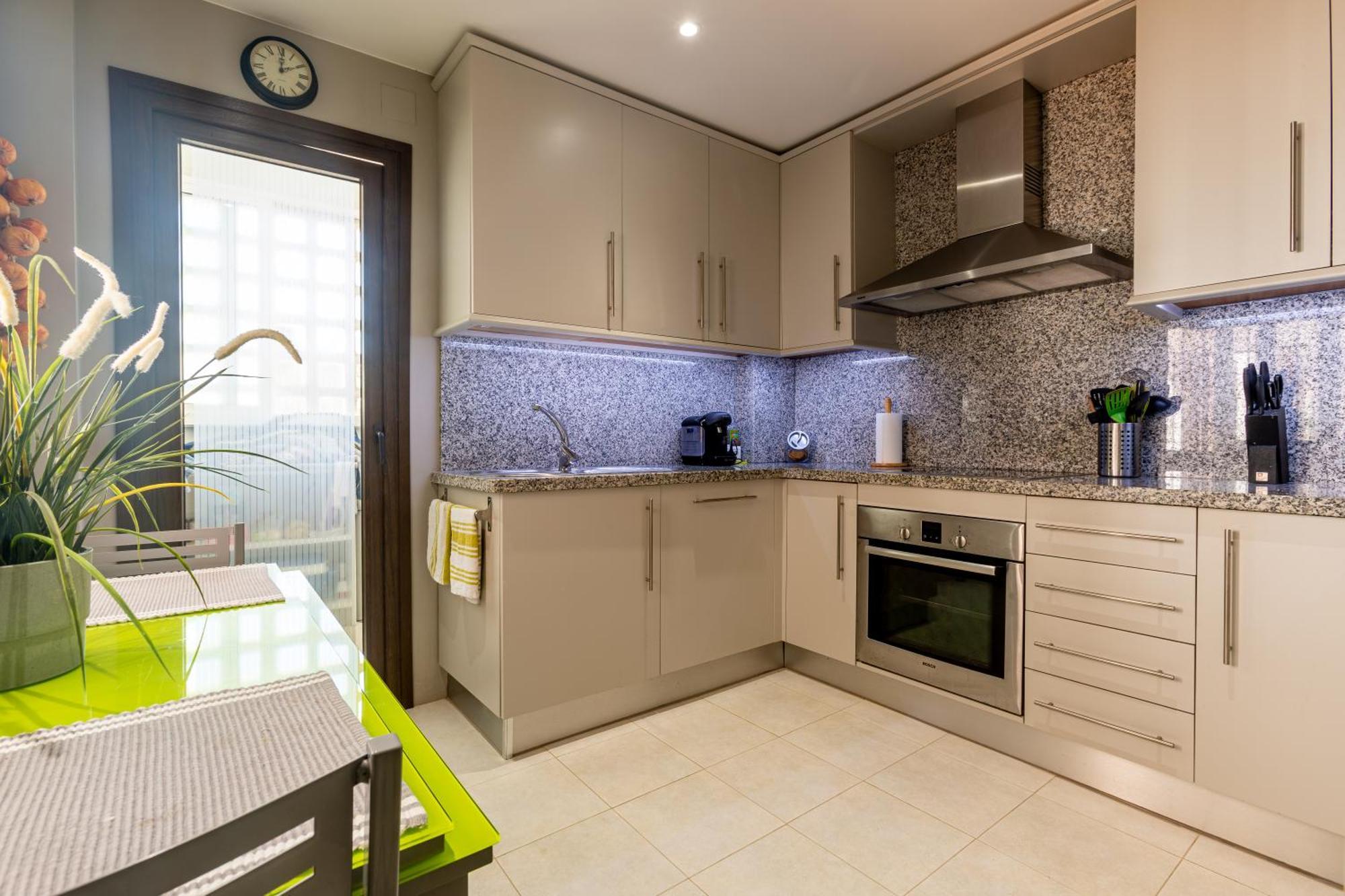 Apartment San Antonio Two Bedroom With Swimming Pool