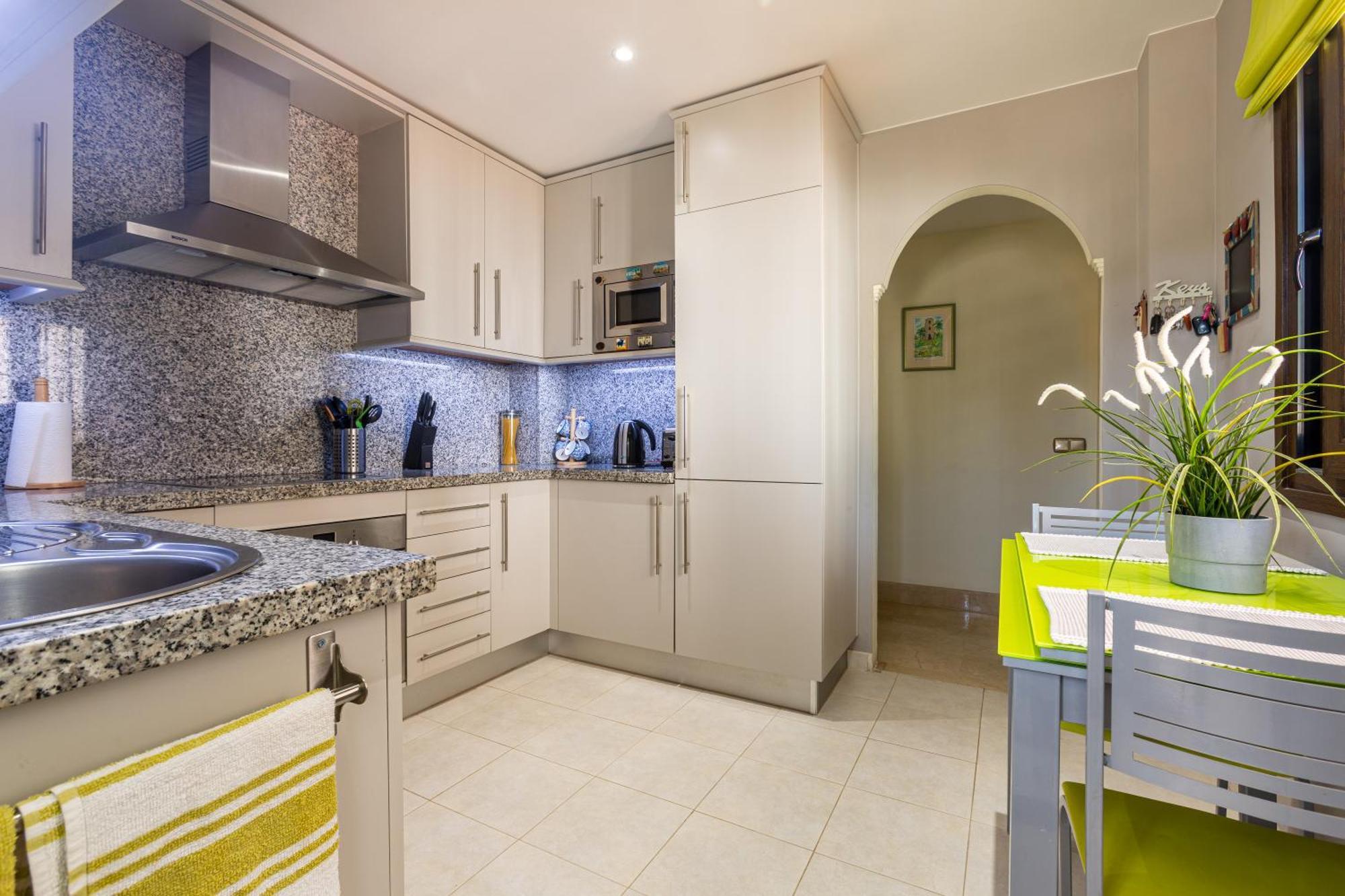 Apartment San Antonio Two Bedroom With Swimming Pool Mijas